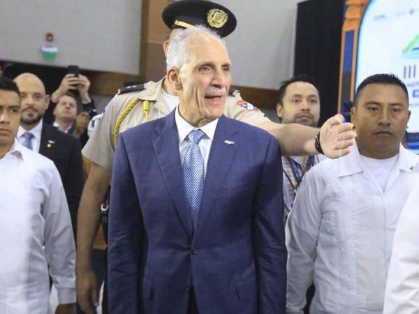 El presidente de Honduras, Nasry Asfura, durante su participación en el III Foro Iberoamericano de Turismo, celebrado en San Pedro Sula.