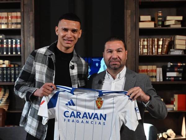 Kervin Arriaga durante su presentación como nuevo jugador del Real Zaragoza.