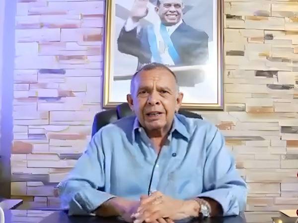 El mensaje del expresidente Porfirio Lobo fue difundido a través de sus redes sociales, a pocos días de las elecciones generales.