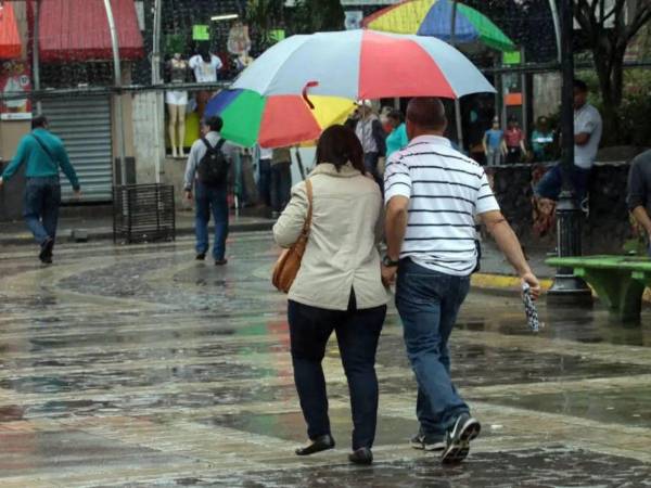 Las estado del clima en Honduras para este domingo 14 de diciembre de 2025 estarán influenciadas por la presencia de una cuña de alta presión, la cual generará vientos del noreste y favorecerá la ocurrencia de lluvias y chubascos débiles a moderados de forma dispersa en varias regiones del país.