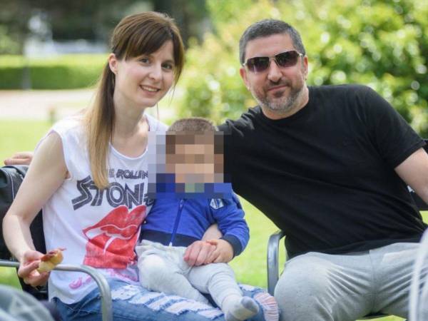 Un hombre fue detenido ayer por las autoridades argentinas tras ser acusado del asesinato contra su propio hijo. El crimen provocó furia y enojo entre los vecinos de la ciudad de Lomas de Zamora.