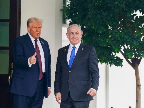 El presidente de Estados Unidos, Donald Trump, junto al primer ministro israelí, Benjamin Netanyahu, en la Casa Blanca.