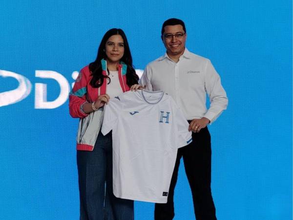 Ya puedes adquirir tu camiseta oficial de la Selección Nacional de Honduras a través de la aplicación de PedidosYa en tu celular.