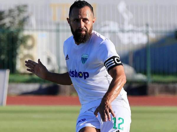 Alfredo Mejía vivirá su octava aventura en su trayectoria futbolística y la cuarta en Grecia.