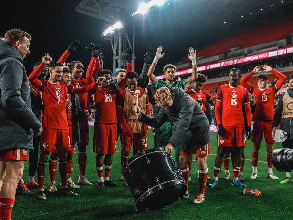 Canadá goleó en el juego de vuelta a Surinam y se quedó con el tercer boleto a la Final Four de Concacaf.