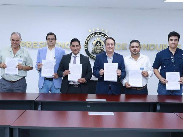 El acuerdo establece precios de 95 lempiras en Banasupro y 104 lempiras en el Mercado Zonal Belén.