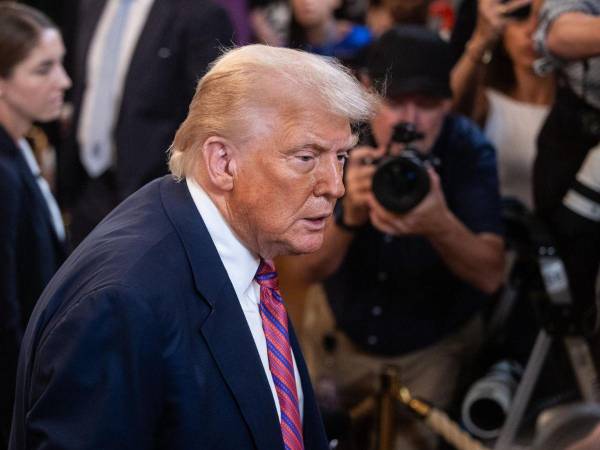 El presidente de Estados Unidos, Donald Trump, enfrenta un nuevo escándalo por el caso Epstein.