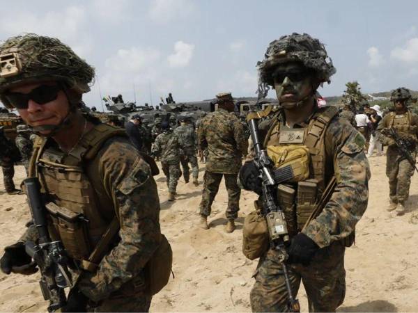 La Reserva del Ejército de Estados Unidos está estudiando si puede proporcionar al Comando Sur de las Fuerzas Armadas refuerzos policiales, personal médico y otras unidades de apoyo.