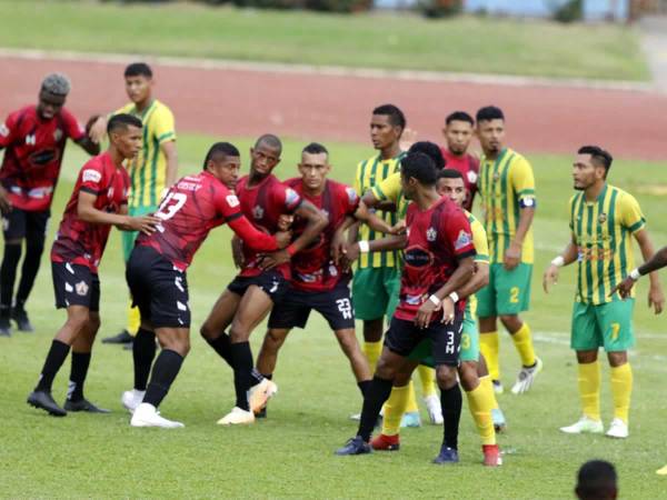 Parrillas One y Lone FC empataron 1-1, un resultado que beneficia al primero y complica al segundo.