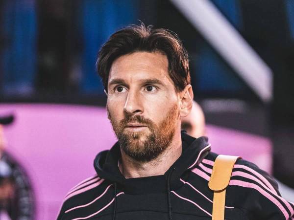 Lionel Messi no solo brilla en las canchas, también lo hace con la moda y durante su visita por Honduras no pasó desapercibido un objeto de un millón de dólares que utilizó.