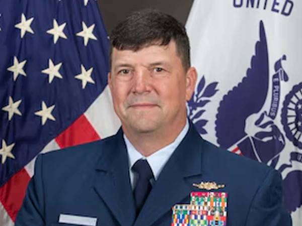 Jeffrey K. Randall, comandante de la Fuerza de Tarea Conjunta Interagencial Sur de Estados Unidos (JIATF-S).