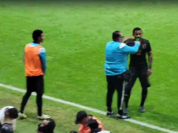 Juan Carlos Obregón ingresó en el segundo tiempo por Luis Palma.