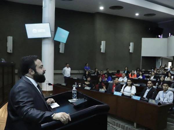 Luis Redondo, presidente del Congreso Nacional.