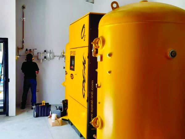 <b>La planta generadora de oxígeno del Mario Rivas tuvo un costo de L7 millones.</b>