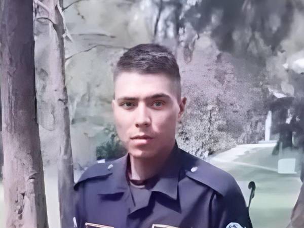 Foto en vida del policía José Luis Vallecillos Rodríguez.