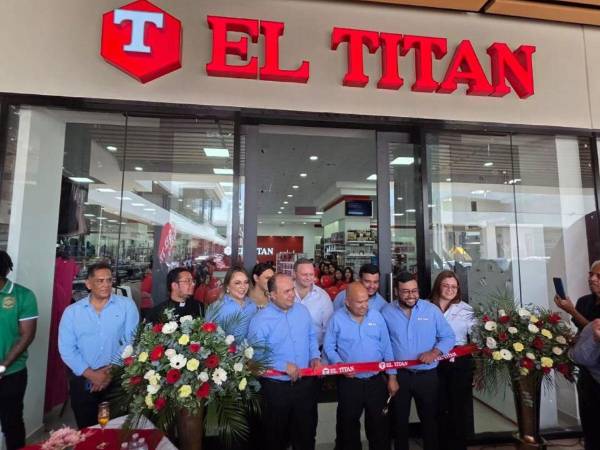Almacenes El Titán inaugura su quinta sucursal en San Pedro Sula. La cadena continúa su expansión nacional con una moderna propuesta comercial.