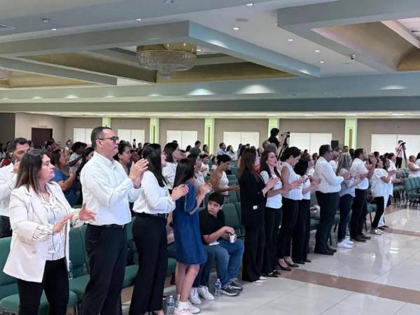 Estudiantes y colaboradores se reunirán para elevar una oración especial por la paz de Honduras.