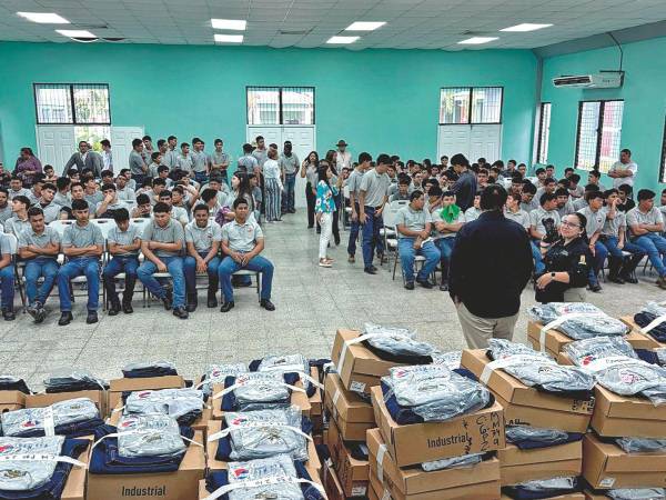 Estudiantes de los institutos técnicos sampedranos serán beneficiados con firma de convenio entre alcaldía y el Iher.