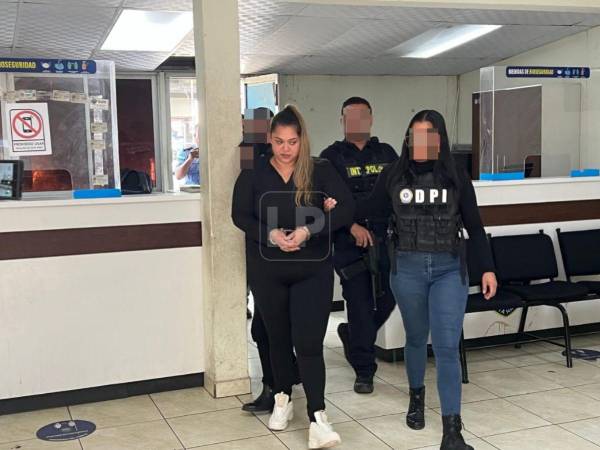 Las autoridades hondureñas dieron a conocer este miércoles la extradición de una hondureña, de 25 años, acusada del delito de pornografía infantil en perjuicio de una menor de edad.