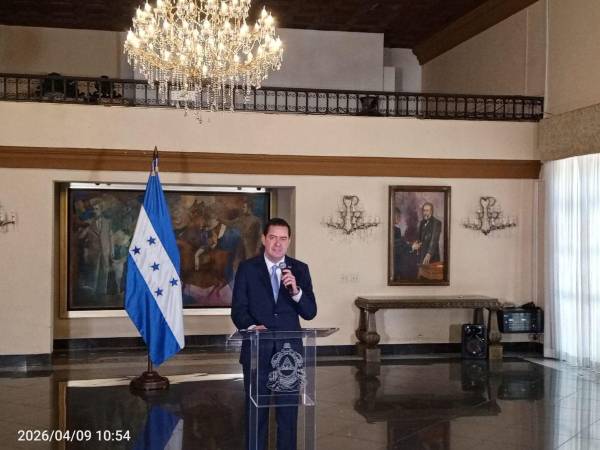 Emilio Hernández Hércules, ministro de Finanzas.