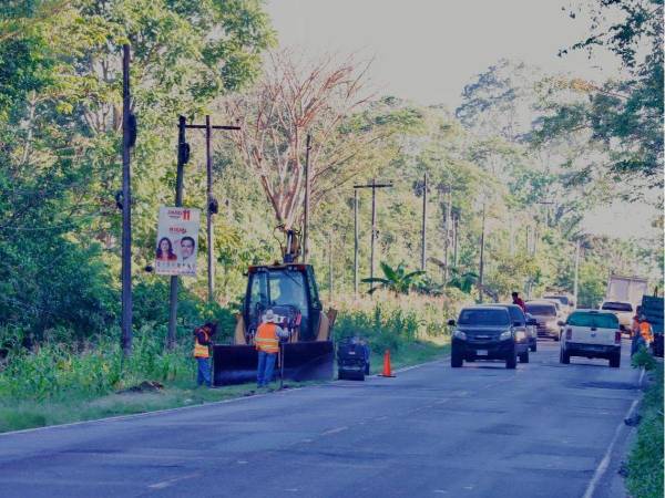 La SIT está realizando trabajos de mantenimiento en la carretera de El Progreso a La Ceiba previo a Semana Santa.