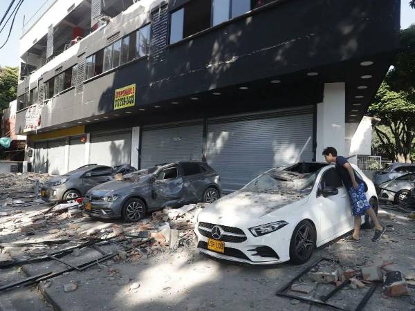 El mayor número de fallecidos fue reportado en Pereira, donde el alcalde Mauricio Salazar confirmó inicialmente la muerte de al menos 18 personas.