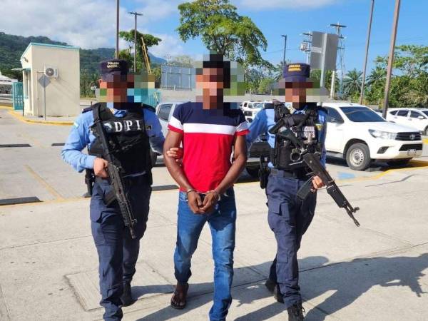Agentes de la DPI capturaron en Tela, Atlántida, a un hombre acusado de abusar de su sobrina de 8 años.
