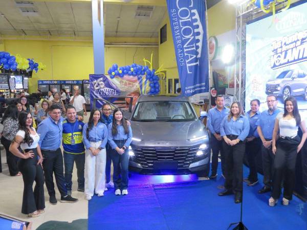 La reconocida cadena de supermercados festeja un cuarto de siglo de historia tirando la casa por la ventana con increíbles premios para sus clientes. Un espectacular vehículo Jetour Dashing 2026, estadías en Roatán y los tradicionales Carretones Colonial destacan entre las grandes sorpresas.