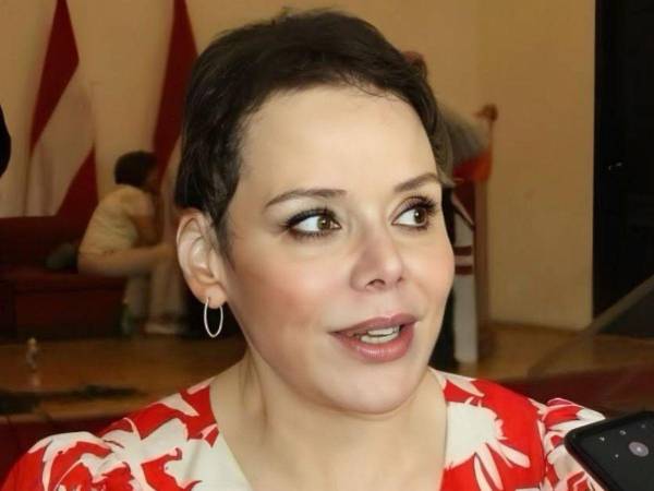 La diputada del Partido Liberal Beatriz Valle.