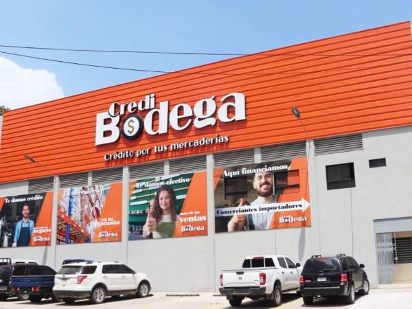 Credibodega opera en la 5ª Avenida y 7ª Calle del Barrio Guamilito en San Pedro Sula, donde dispone de instalaciones de almacenamiento con sistemas de seguridad y amplio espacio para la custodia de mercadería.