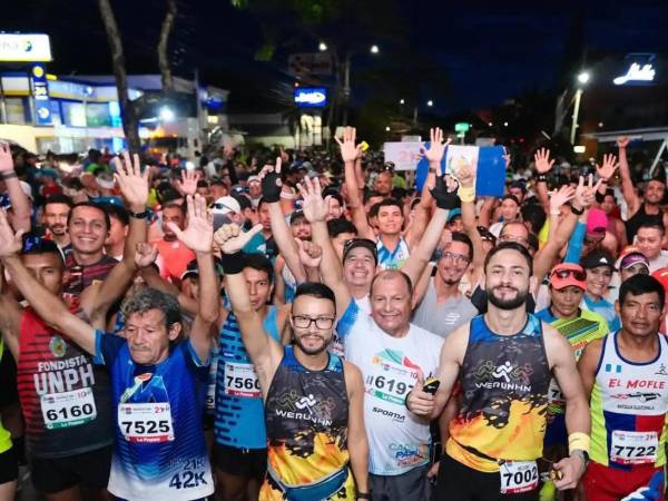 Para esta edición 50 se esperan mas de 15 mil corredores de todo el país en la Maratón La Prensa-Gatorade.