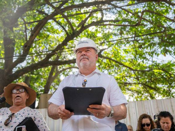 El alcalde Roberto Contreras querelló al exvicealcalde Omar Menjivar y ganó ese juicio, hoy acudirá a los tribunales como querellado.