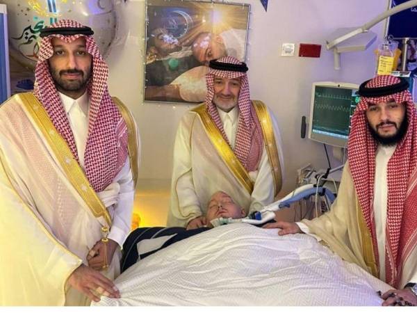 El joven Al Saud era el hijo mayor del príncipe saudí, Khaled bin Talal.