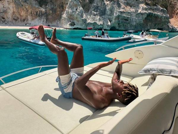 Nico Willims sigue siendo noticia por su futuro y en las últimas hora trascendió la información de que fue captado con una famosa actriz.