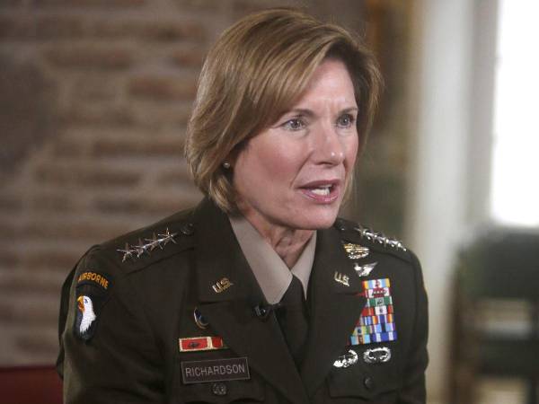 Fotografía de archivo de la jefa del Comando Sur de Estados Unidos, la general Laura Richardson. EFE/ Carlos Lemos