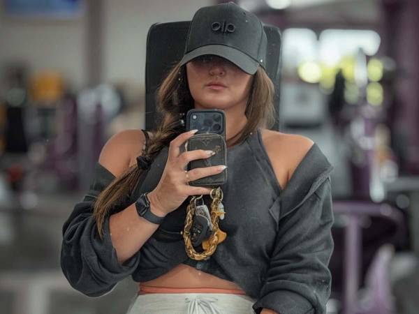 La desaparición y posterior hallazgo sin vida de la instructora de fitness Elena Katherine Moore, de 39 años, ha generado conmoción y una investigación activa en el condado de Lexington, Carolina del Sur.