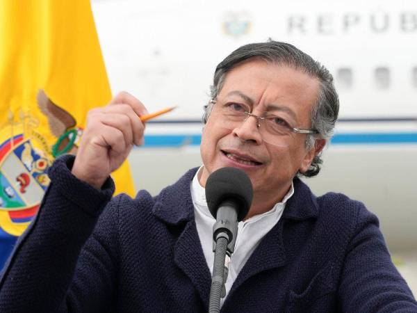 El presidente de Colombia, Gustavo Petro, denunció que EEUU le suspendió su visa.