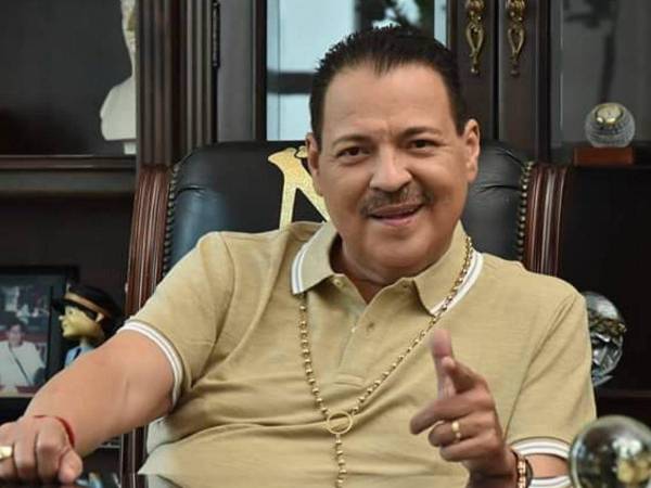 El cantante mexicano Julio Preciado.