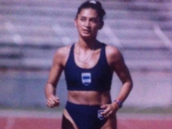 Gina Coello ganó tres veces seguidas la Maratón de La Prensa, convirtiendose una la mejor atleta de la Marathón La Prensa.