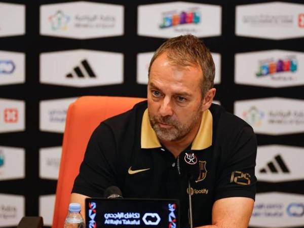 Hansi Flick durante la rueda de prensa previo a la final de la Supercopa de España entre Barcelona y Real Madrid.