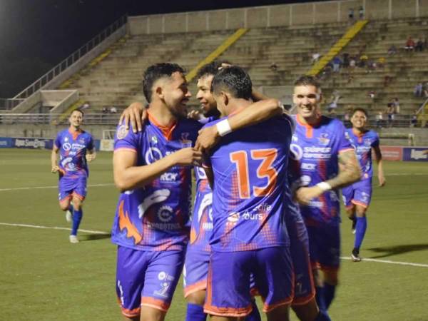 Los Lobos de la UPN ganaron a la Real Sociedad por 2-1 en la penúltima jornada del Torneo Apertura 2024.