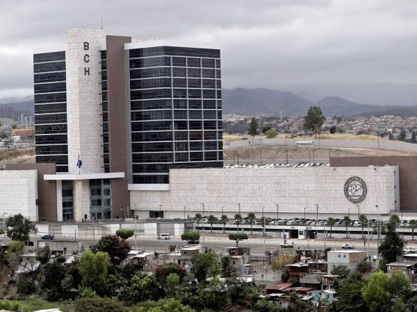 Foto de archivo del Banco Central de Honduras, en Tegucigalpa (Honduras).