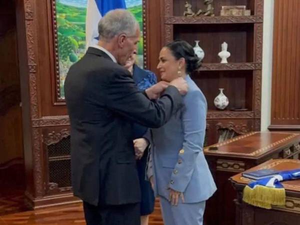 Nombran a la abogada Fátima Juárez como directora de la Secretaría en los Despachos de Redes Sociales.