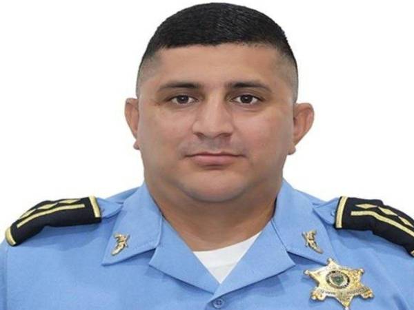 Fotografía en vida del subcomisario Vargas.