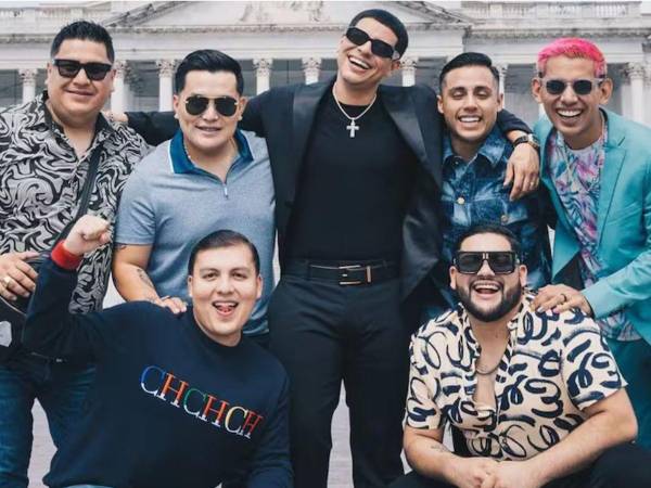 Los integrantes de Grupo Firme.