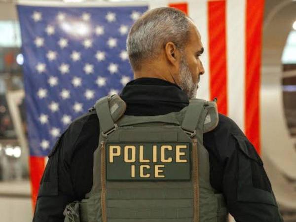 Según el DHS, los agentes le prestaron asistencia médica inmediatamente después del disparo.
