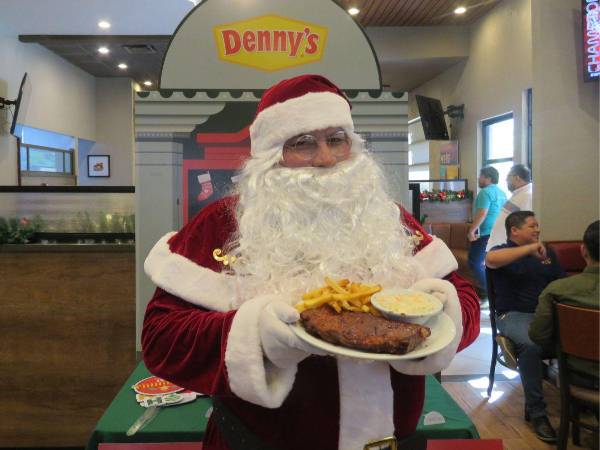 Los nuevos platillos que Denny’s preparó para esta temporada son irresistibles, incluso para Santa Claus. Dale sabor a la Navidad en Denny’s.