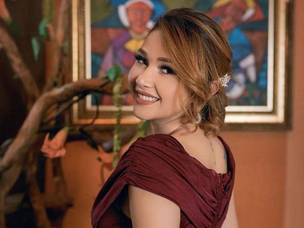 En el marco de la celebración del Día del Periodista Hondureño, la creadora de contenido y humorista Jennifer Aplícano será reconocida por el Congreso Nacional con el galardón “Humorista del Año”.