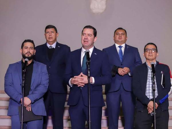 El ministro de Finanzas, Emilio Hernández Hércules, aseguró que existe disponibilidad presupuestaria para cumplir con los pagos pendientes a los médicos.