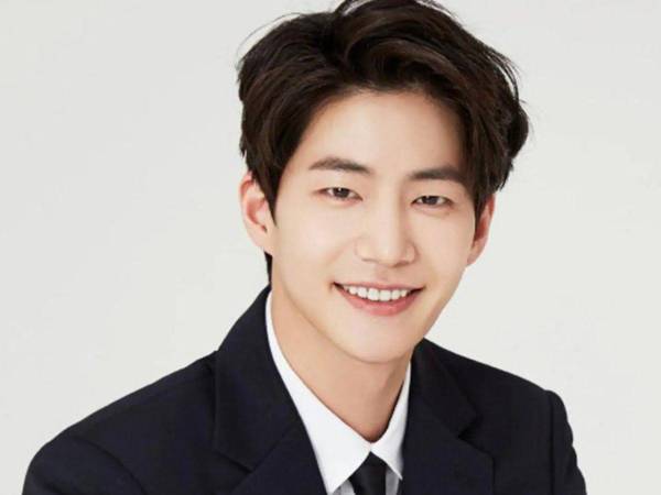 El famoso actor y modelo fue encontrado muerto en su apartamento, junto a su cuerpo fue hallada una carta.